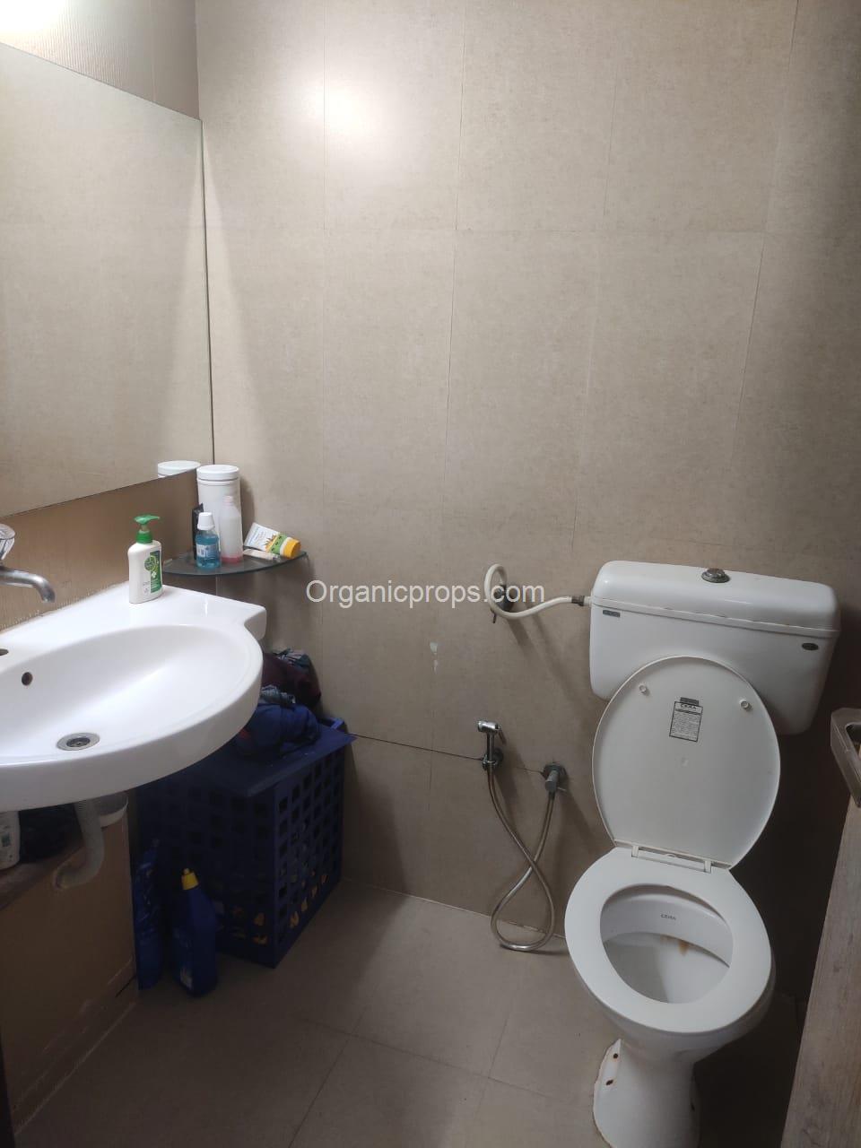 3 BHK FLAT ON SALE